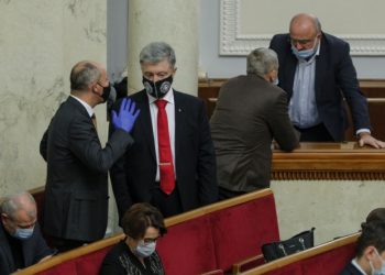 Кубраков звинуватив Порошенка у блокуванні рішення Ради по підтримці авіаперевезень